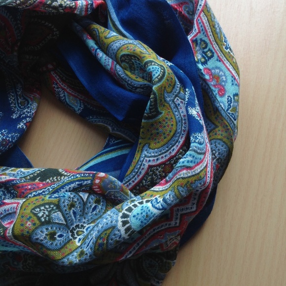 J.Jill NEW Very Beautiful Cotton Scarf NWT - Picture 8 of 13